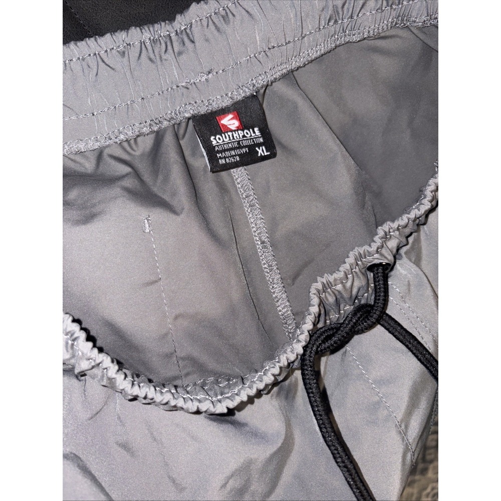 Southpole Men's Quick Dry Water Resistant Cargo Shorts, Moisture Wick, Gray XL - Picture 7 of 8